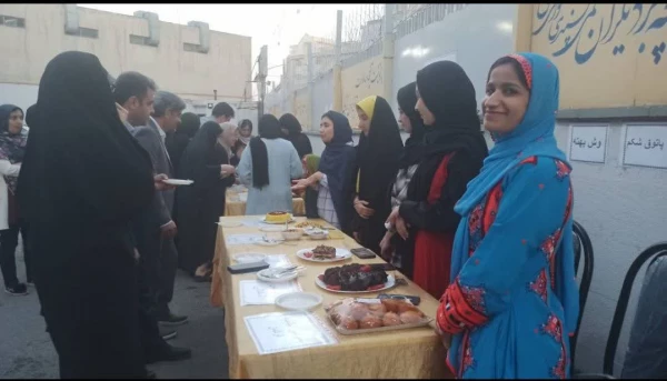 جشنواره غذای اقوام وبازارچه دانشجویی 6