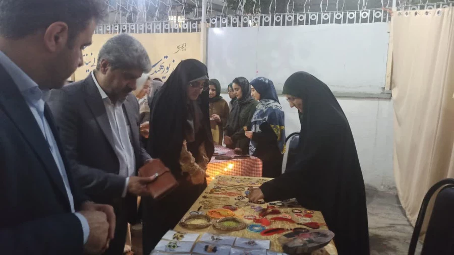 جشنواره غذای اقوام وبازارچه دانشجویی 9