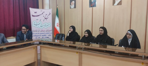 نشست صمیمانه  دانشجویان رتبه برتر کنکور کارشناسی ارشد مرکز آموزش عالی شهید شرافت  2