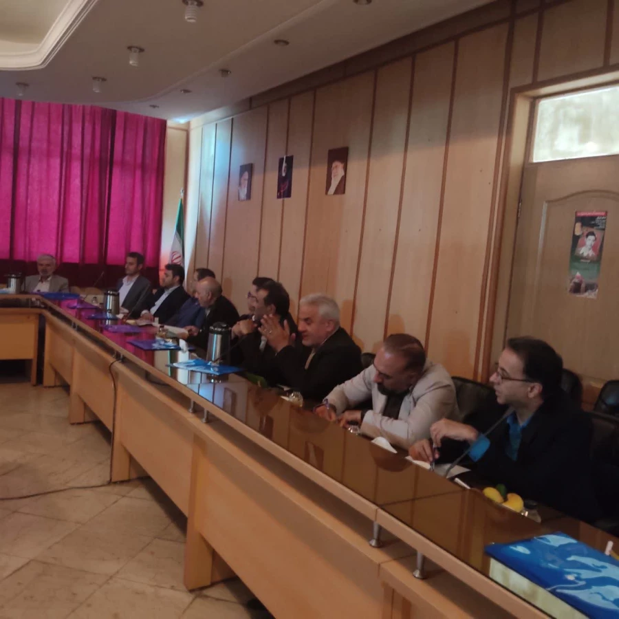 هشتمین جلسه شورای مدیریت پردیس های استان تهران 6