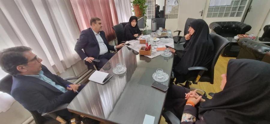 برگزاری جلسه گروه فیزیک 4