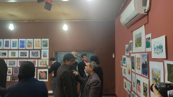 نمایشگاه
                • ⌝هنر⌞ •  9