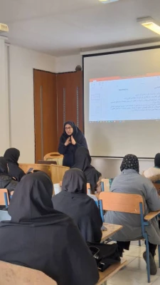 کارگاه
 • ⌝مطالعه زیبا شناسی اسلامی در فرهنگ اسلامی ⌞ •  3