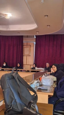 کارگاه
 • ⌝   لند آرت و آموزش هنر ⌞ •  4