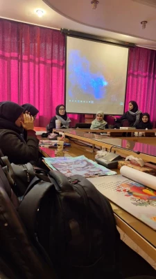 کارگاه
 • ⌝   لند آرت و آموزش هنر ⌞ •  6