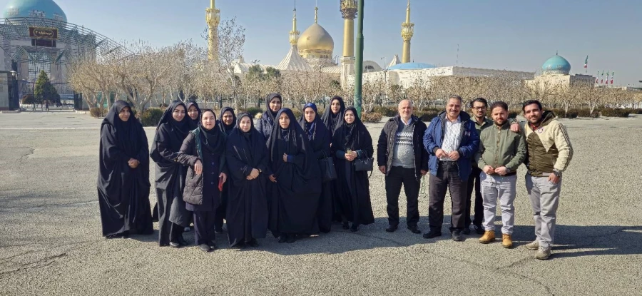 • ⌝تجدید میثاق دانشگاهیان با آرمان های حضرت امام خمینی(ره) ⌞ • 2