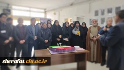 #به_مناسبت_دهه_فجر نمایشگاه 
• ⌝ دست سازه های بوم شناسی و زمین شناسی⌞ • 13