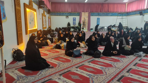 جشن  
        • ⌝ میلاد حضرت مهدی (عج)⌞ • 4