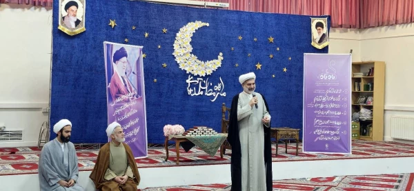 محفل            
     • ⌝ نور وانس با قرآن کریم⌞ •  4