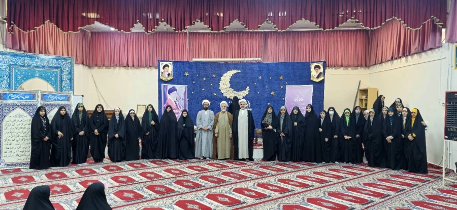 محفل            
     • ⌝ نور وانس با قرآن کریم⌞ •  6