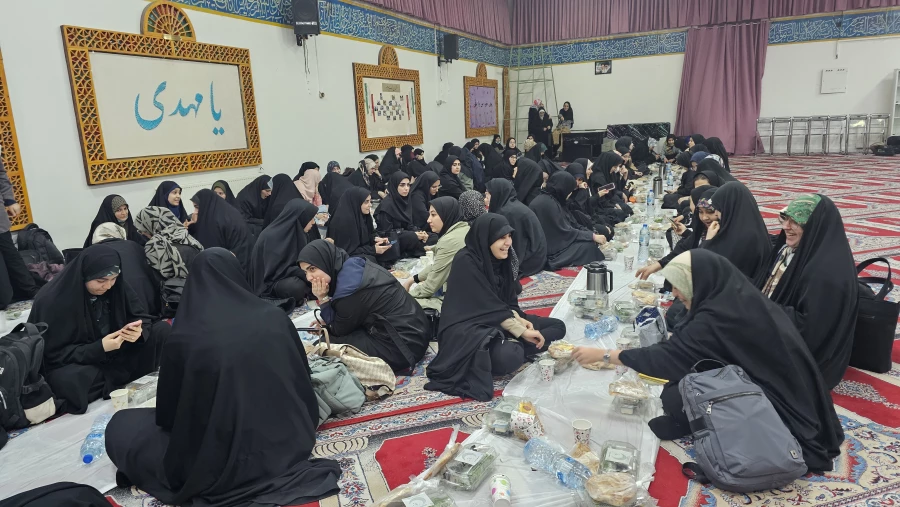      • ⌝ نشست هم اندیشی اساتید و ضیافت افطار⌞ • 3