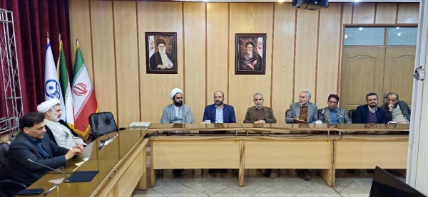      • ⌝ نشست هم اندیشی اساتید و ضیافت افطار⌞ • 8