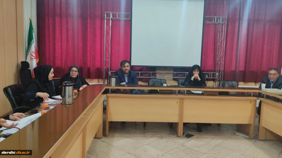 جلسه
       • ⌝ مدیران گروه مرکز آموزش عالی شهید شرافت⌞ • 2