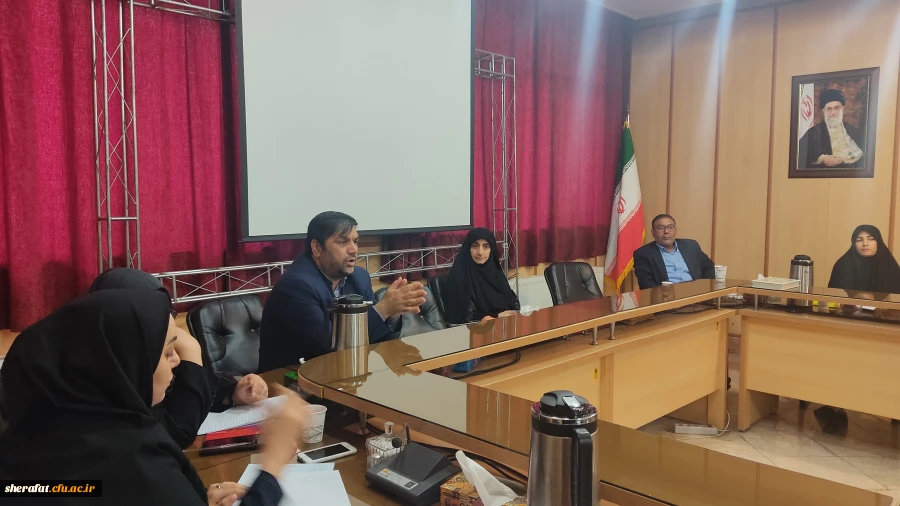 جلسه
       • ⌝ مدیران گروه مرکز آموزش عالی شهید شرافت⌞ • 3