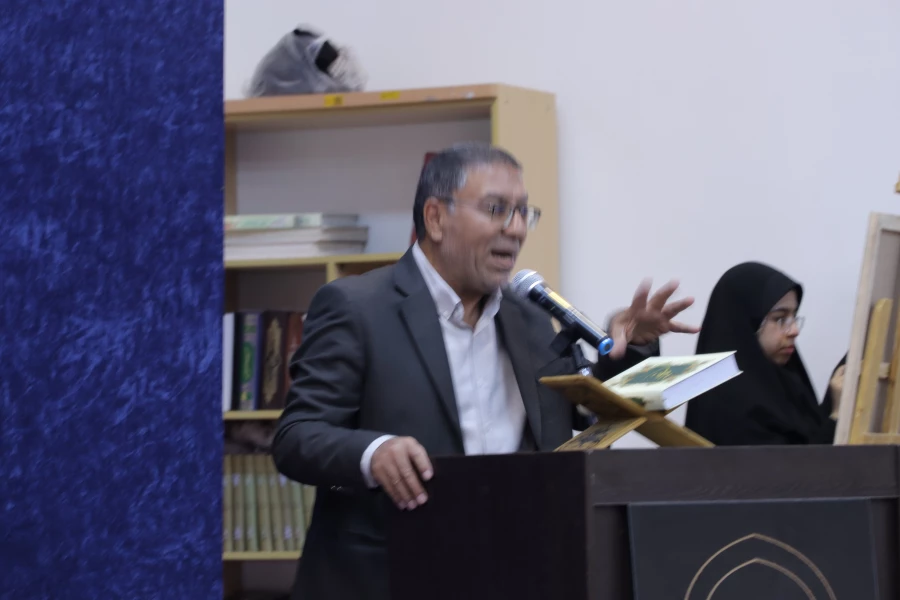 بزرگداشت
      • ⌝   شهید مطهری و روزمعلم  ⌞ • 7