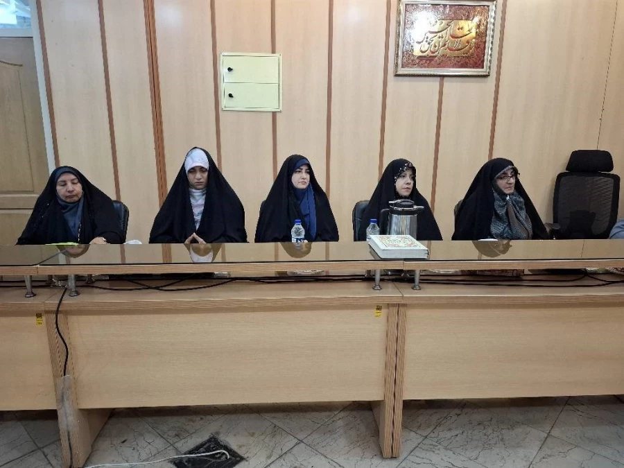 «نخستین نشست ستاد شاهد و ایثارگر دانشگاه فرهنگیان استان تهران » 7