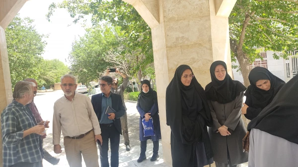 ورکشاپ نقاشی
        «سالگرد عروج شهدای خدمت » 8