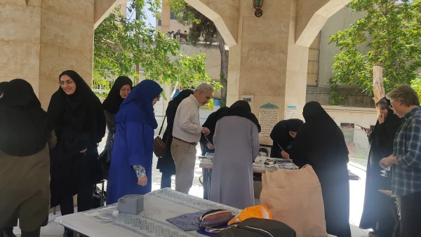 ورکشاپ نقاشی
        «سالگرد عروج شهدای خدمت » 10