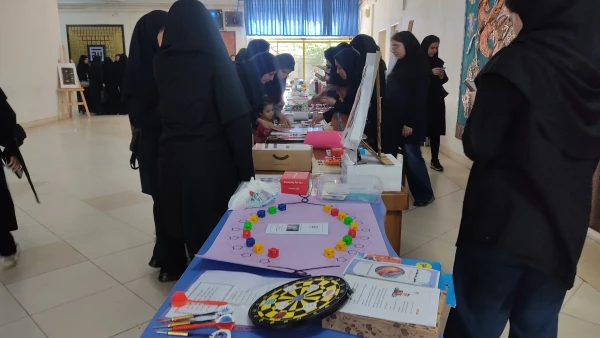 نمایشگاه 
«خلاقیت در آموزش علوم تجربی و زیست شناسی» 8