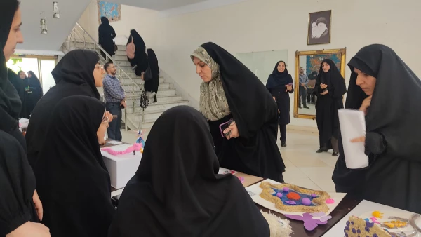 نمایشگاه 
«خلاقیت در آموزش علوم تجربی و زیست شناسی» 14