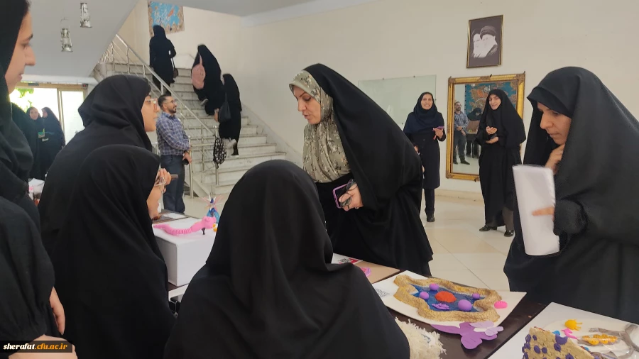 نمایشگاه 
«خلاقیت در آموزش علوم تجربی و زیست شناسی» 14