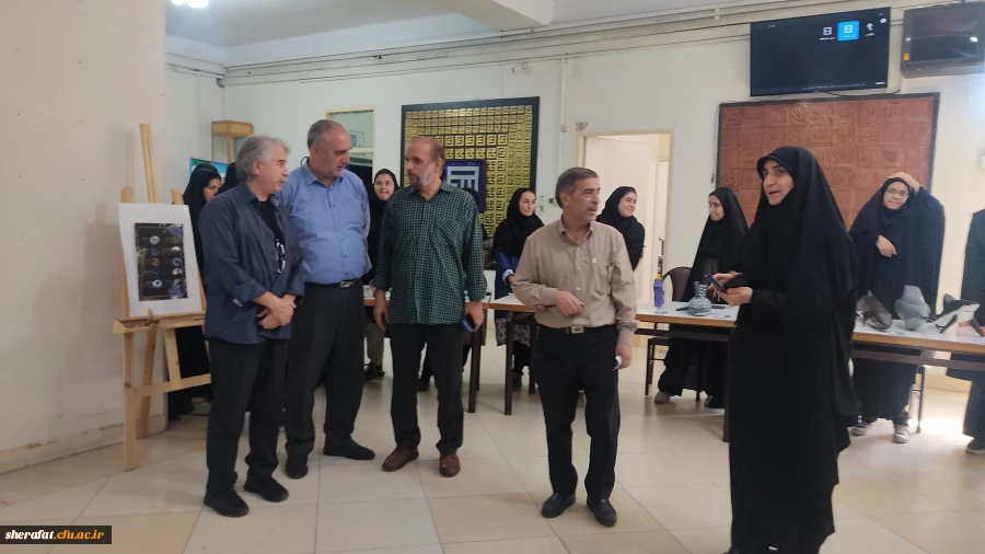 نمایشگاه 
«خلاقیت در آموزش علوم تجربی و زیست شناسی» 15