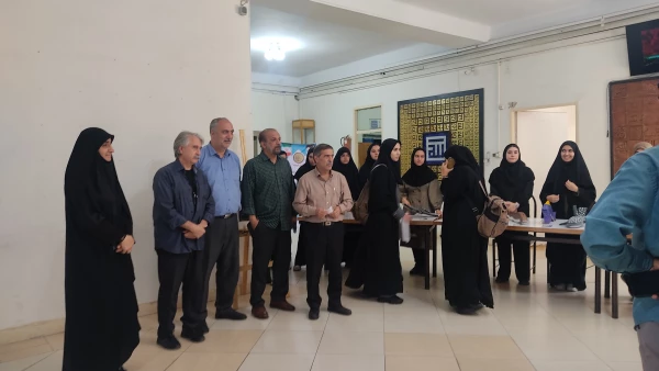 نمایشگاه 
«خلاقیت در آموزش علوم تجربی و زیست شناسی» 16