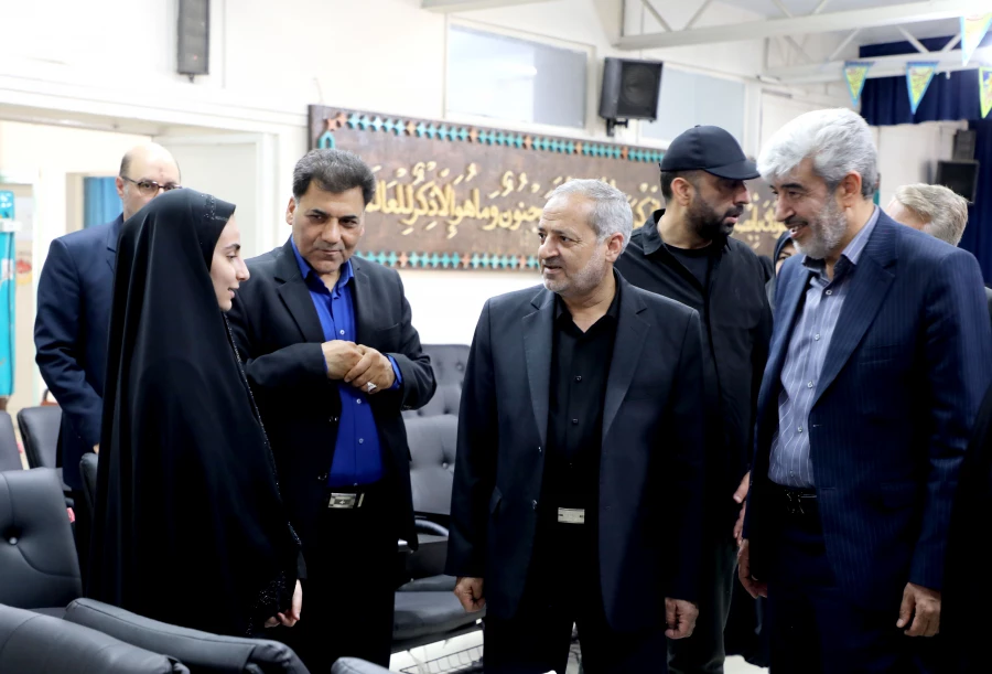 «بازدید وزیر آموزش و پرورش و رئیس دانشگاه فرهنگیان»
 4