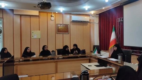 «جلسه دبیران کانون ها و انجمن ها با مسئولان مرکز آموزش عالی شهید شرافت» 3