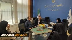 «جلسه مصاحبه با داوطلبان تدریس در گروه کار و فناوری»
 4