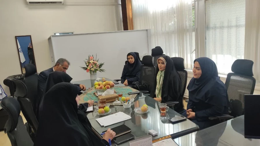 «جلسه معاونت اجتماعی و فرهنگی و مدیر سرای محله ناحیه یک شهرداری منطقه ۶ با مسئولان مرکز آموزش عالی شهید شرافت»
 2