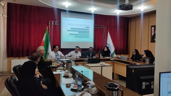 «جلسه شورای تحصیلات تکمیلی در مرکز آموزش عالی شهید شرافت»  4