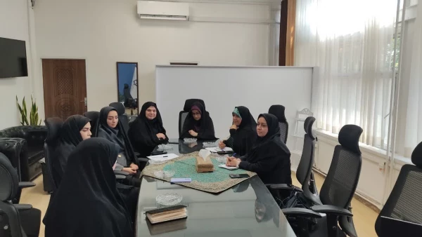 «جلسه شورای سرپرستی با مسئولان مرکز آموزش عالی شهید شرافت» 3