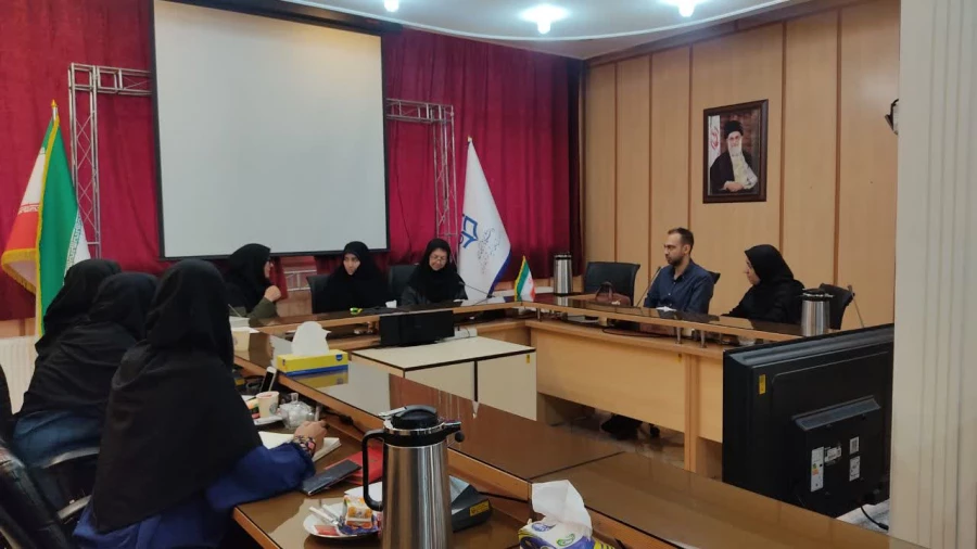 «جلسه اعضای گروه هنر مرکز آموزش عالی شهید شرافت» 5