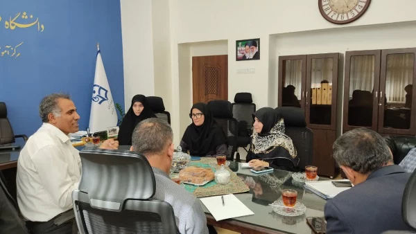 «شورای مدیران گروه برای هماهنگی امور آموزشی دانشجویان مدرک دوگانه» 3