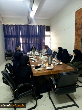 «برگزاری جلسه گروه آموزشی ریاضی»