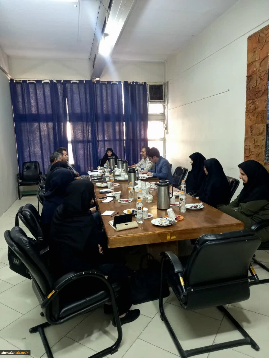 «برگزاری جلسه گروه آموزشی ریاضی» 2