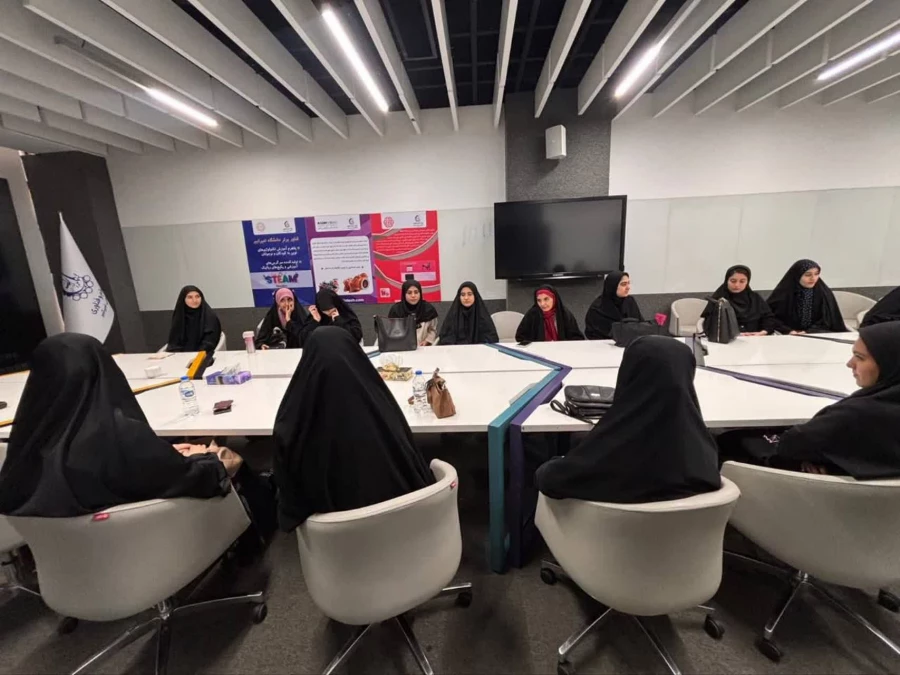 «پژوهش میدانی دانشجویان دانشکده شهید شرافت در پارک علم و فناوری دانشگاه امیرکبیر» 3