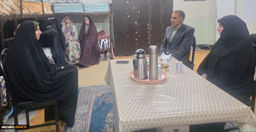 بازدید صمیمانه  مسئولان دانشکده شهید شرافت از خوابگاه باقرالعلوم 3