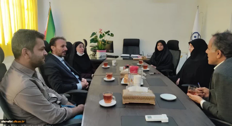 «جلسه برنامه ریزی برای اجرای موفق برنامه های فرهنگی و گرامیداشت روز دانشجو در دانشکده شهید شرافت» 2