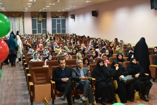 جشن شب یلدا در خوابگاه های باقرالعلوم و شهید شرافت 4