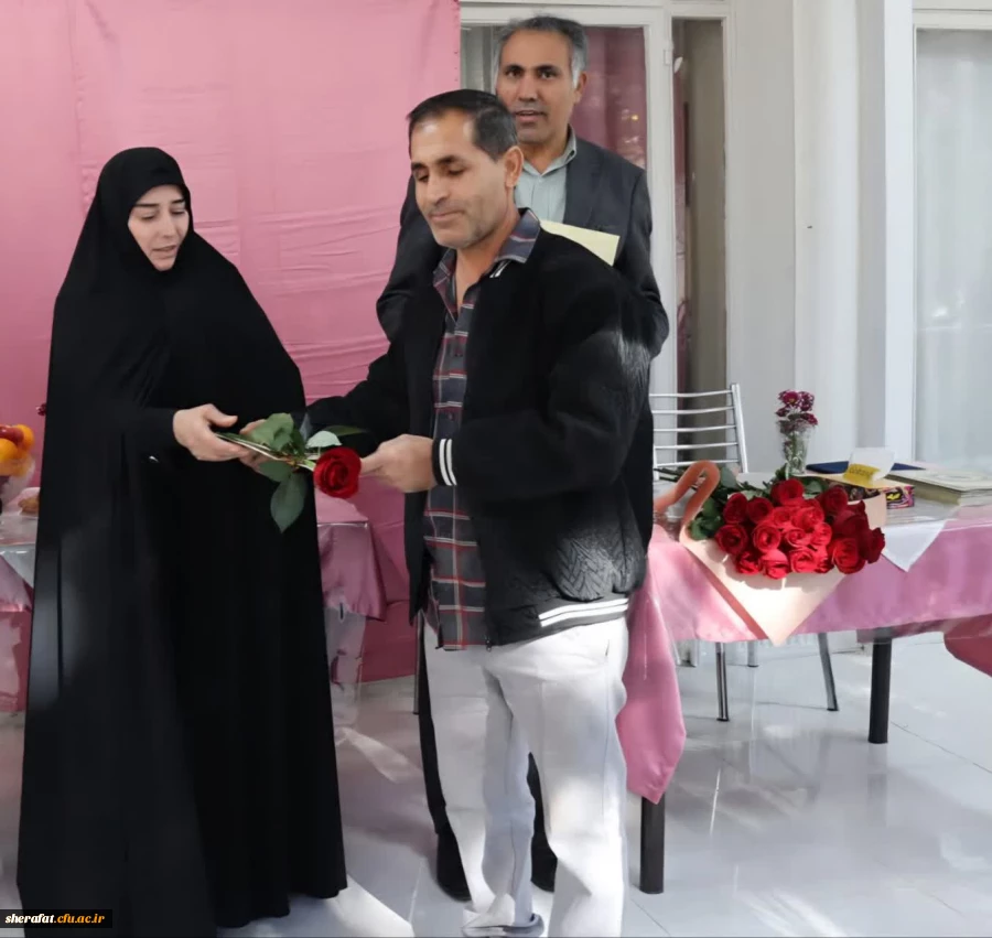 تجلیل از همکاران به مناسبت روز مرد در دانشکده شهید شرافت 8