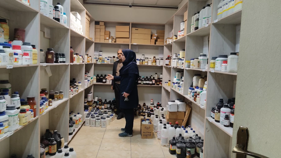 بازدید معاون پژوهشی دانشگاه فرهنگیان استان تهران از آزمایشگاه ها و کارگاه های دانشکده شهید شرافت 5