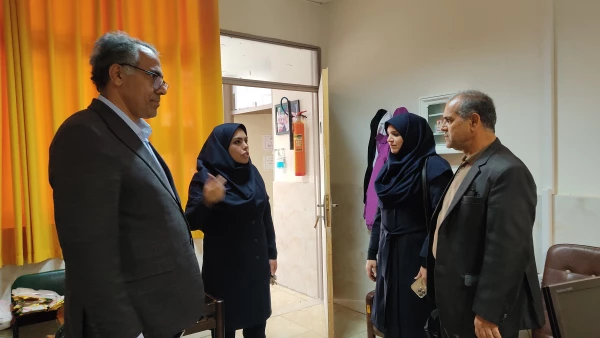 بازدید معاون پژوهشی دانشگاه فرهنگیان استان تهران از آزمایشگاه ها و کارگاه های دانشکده شهید شرافت 8