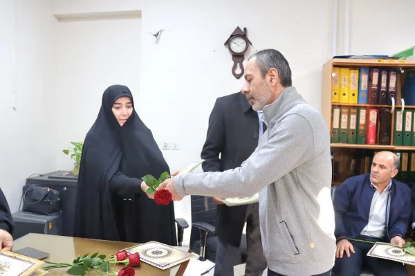 تقدیر از نیروهای حفاظت فیزیکی به پاس تلاش های شبانه روزی در دانشکده شهید شرافت 5