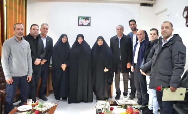 تقدیر از نیروهای حفاظت فیزیکی به پاس تلاش های شبانه روزی در دانشکده شهید شرافت 10