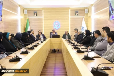 حضور سرپرست دانشکده علوم پایه در دانشکده شهید شرافت