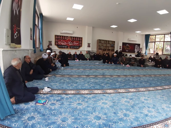 مراسم اربعین امام خامنه ای و شهدای دبستان میناب 3